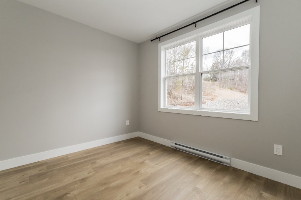 5806 Prospect Road — photo 4 of 9